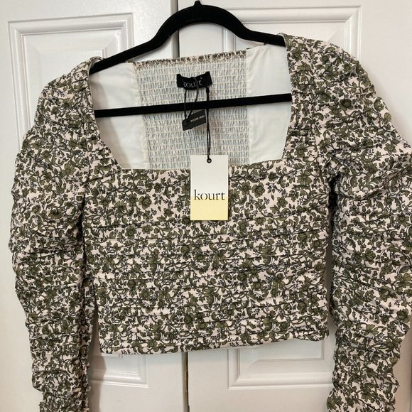 Few Moda Anastasia Top by Kourt
